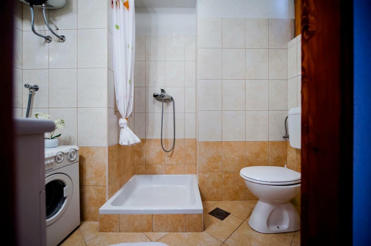 Guesthouse Ancient Stone Rovinj Exterior foto